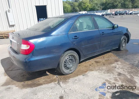 2003 Toyota Camry Le z USA, uszkodzony, nr VIN 4T1BE32K73U229696